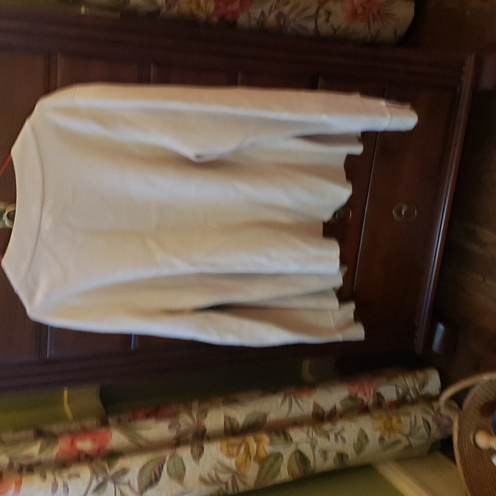Sweater - Picture 3 of 3